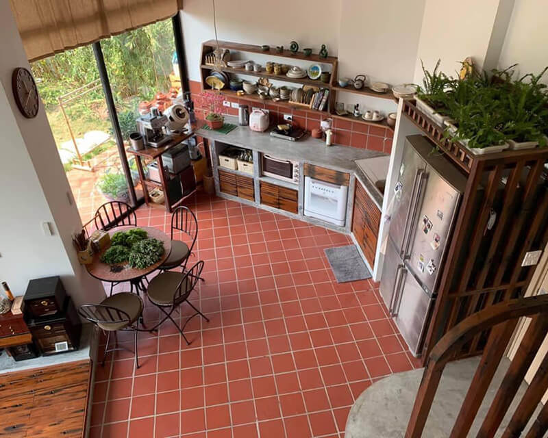 Go to the page with more information about Terracotta tiles