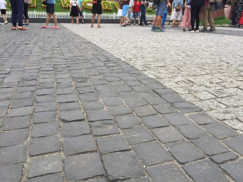 hsn-basalt-cobblestone-exterior-plaza-close-up