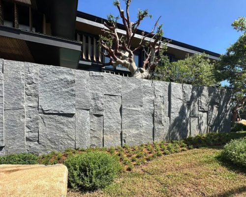 hsn-charcoal-split-face-random-pattern-exterior-wall
