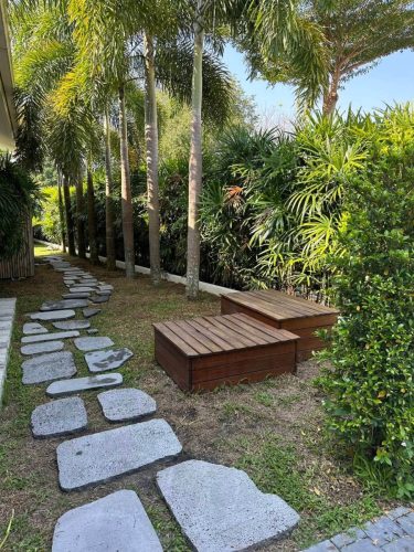 hsn-etna-lava-sawn-step-stone-hand-split-edge-garden-path-installed
