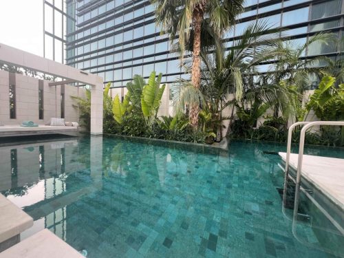 hsn-green-sukabumi-natural-stone-swimming-pool