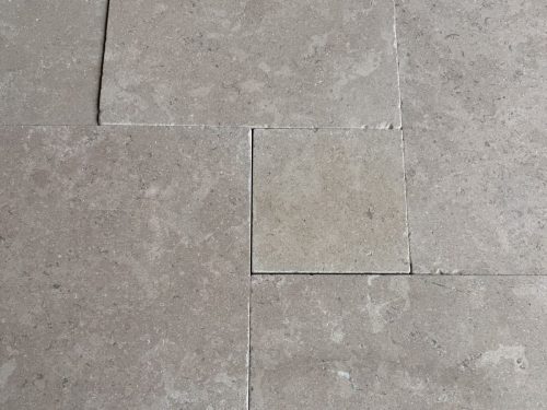 hsn-paleido-roman-pattern-limestone-zoom-in