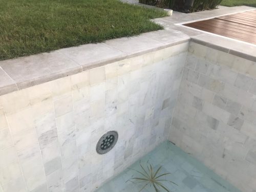hsn-royal-white-pool-wall-cladding-installed-corner