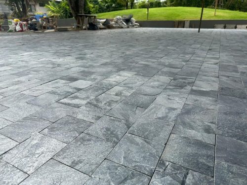 hsn-silver-grey-natural-brushed-driveway